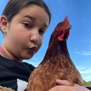 Meet your Posher, Emily